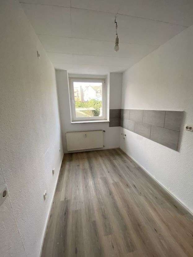 EG